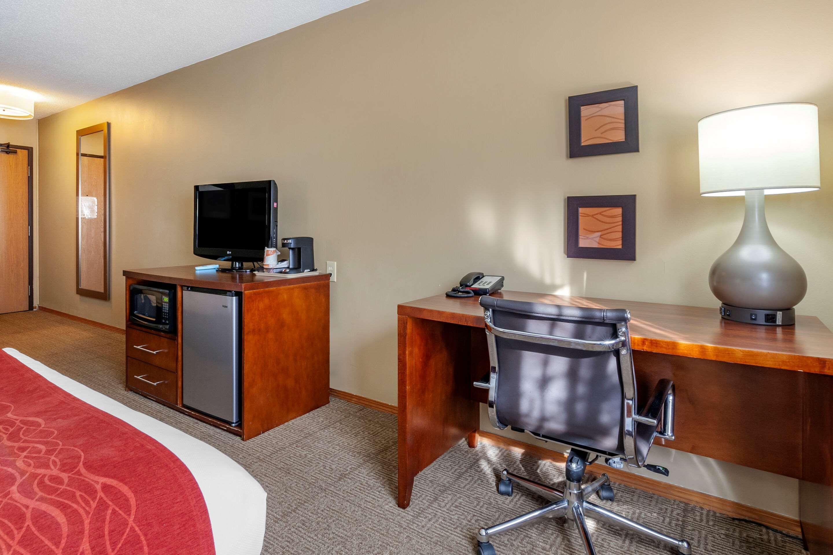 Rhinelander Comfort Inn מראה חיצוני תמונה