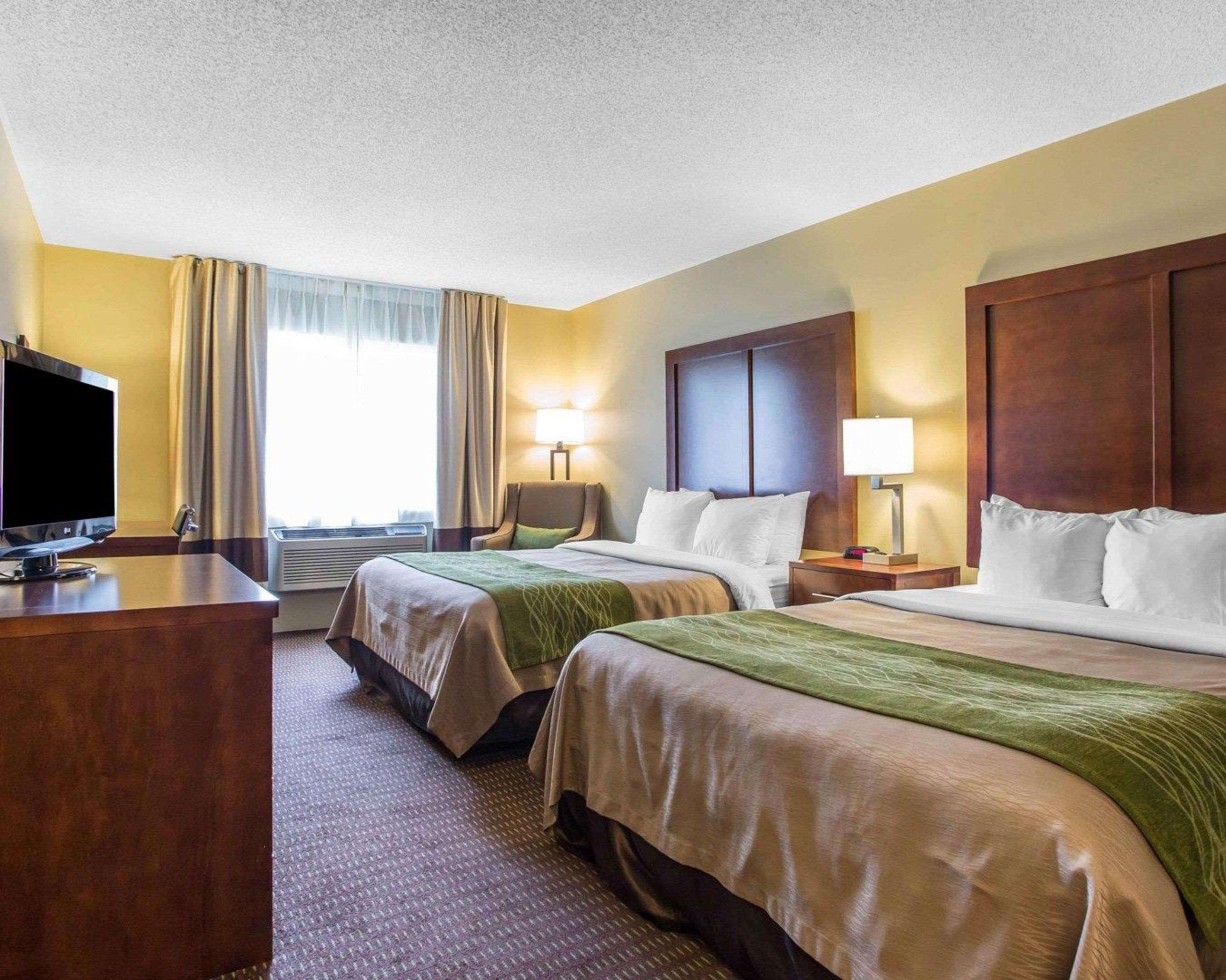 Rhinelander Comfort Inn מראה חיצוני תמונה