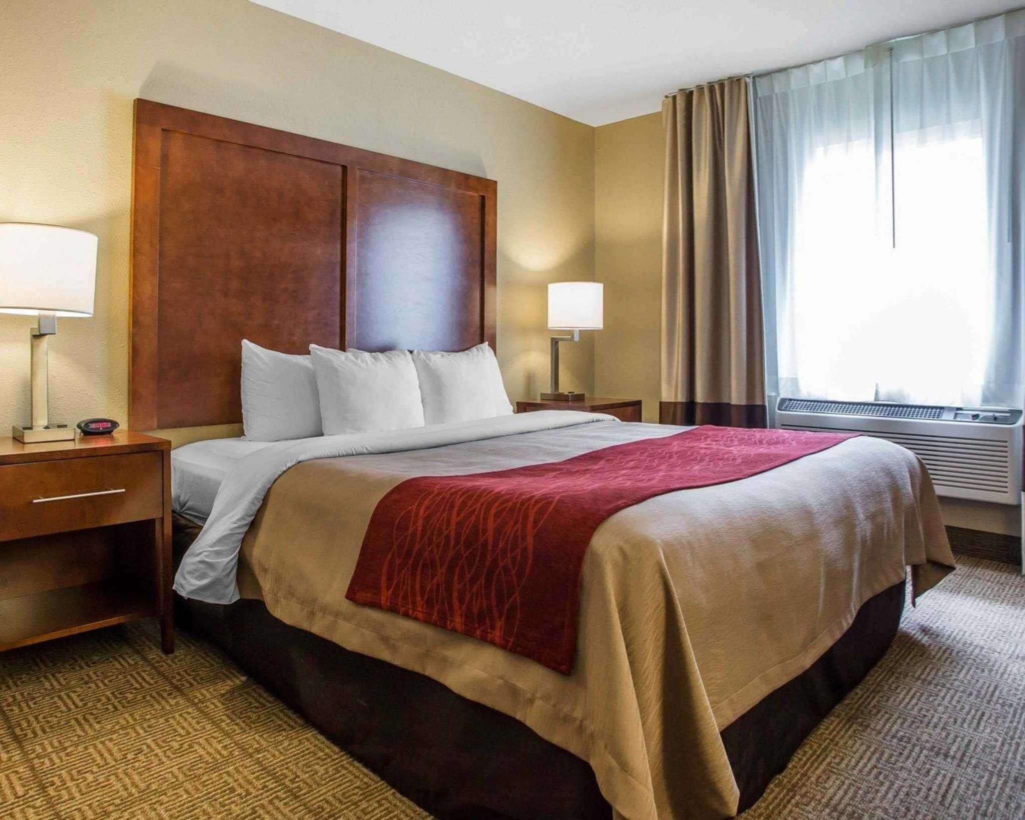 Rhinelander Comfort Inn מראה חיצוני תמונה