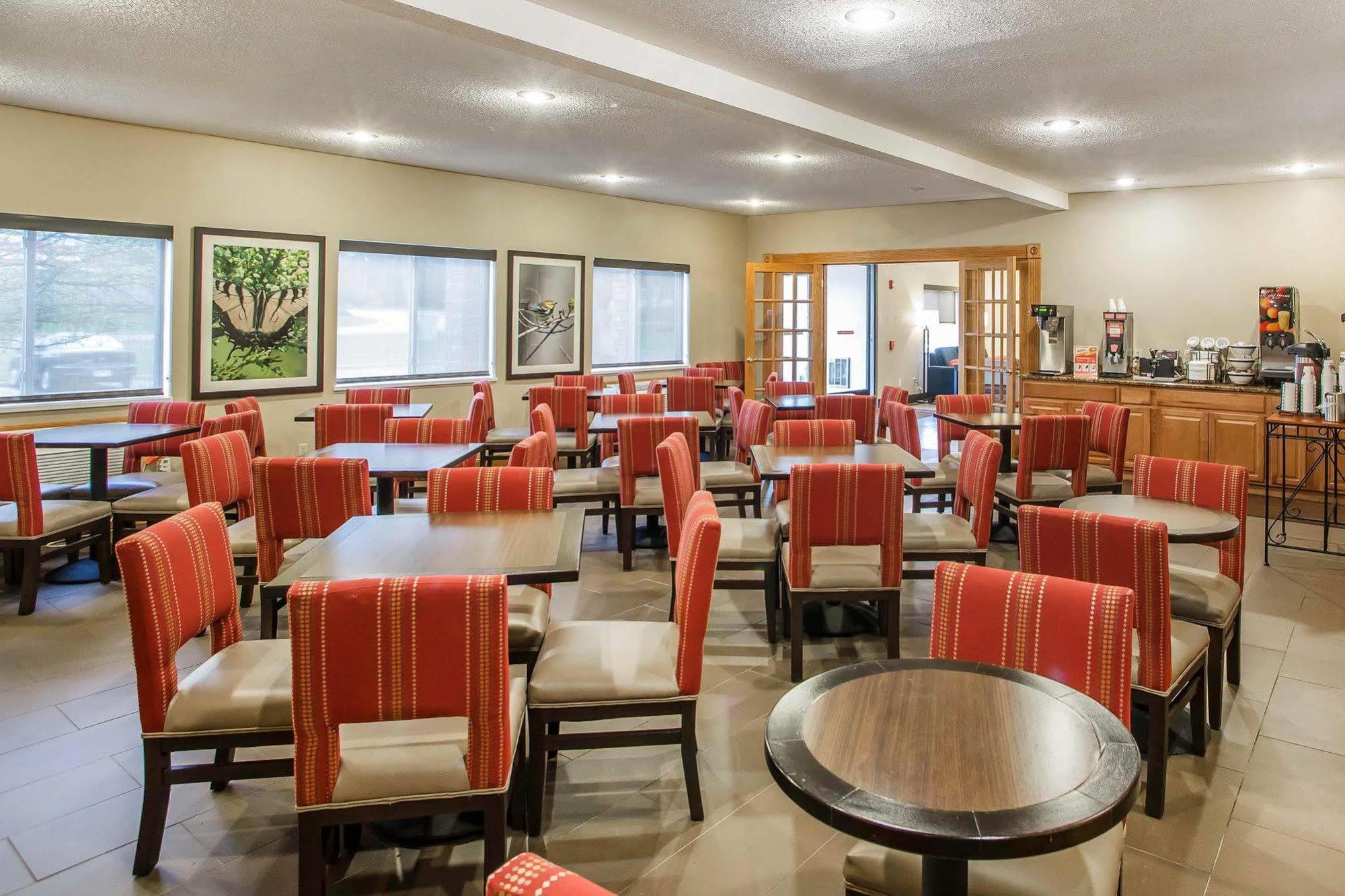 Rhinelander Comfort Inn מראה חיצוני תמונה